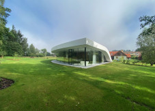 Svatý grál Ekonomek – stavby